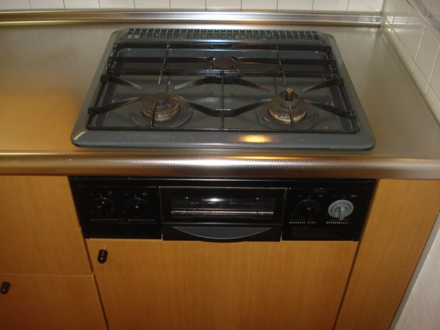 シャイニングｉｎ青葉Ⅱ ３口ガスコンロ