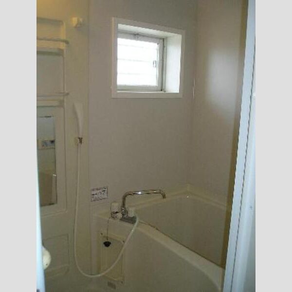 サニーガーデン202号室 浴室