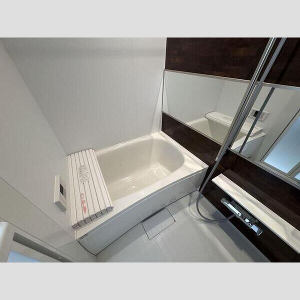 セレスティア南花畑Ⅲ102号室 浴室