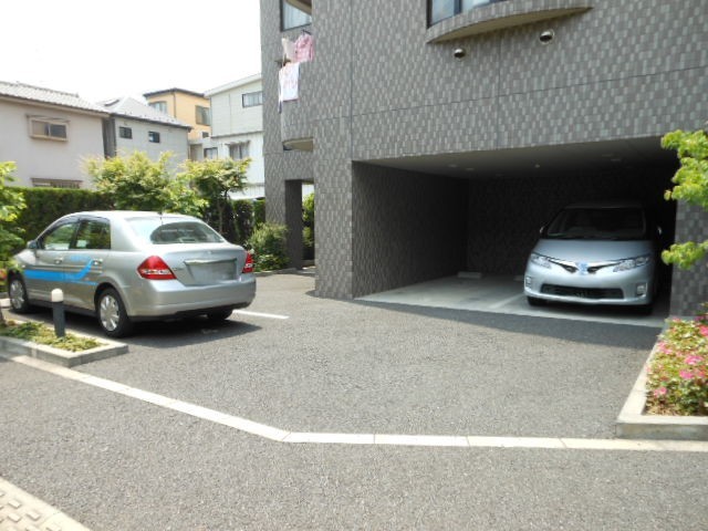 パークビュー南葛西0201号室 駐車場