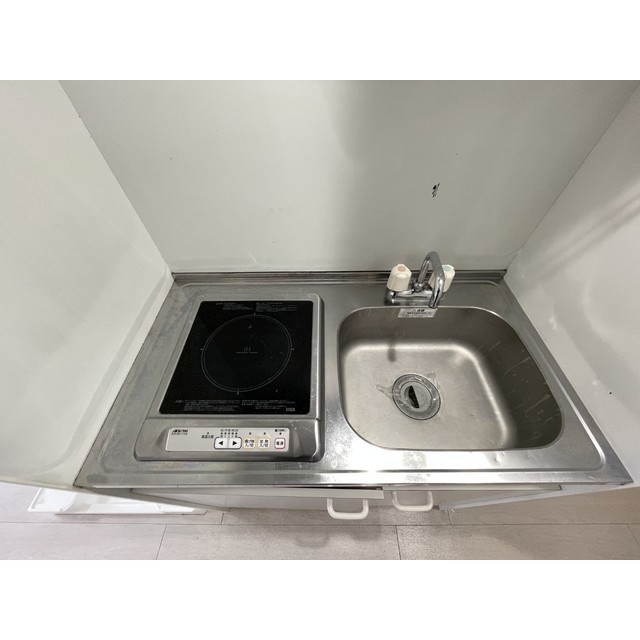 スリーパインズ204号室 キッチン