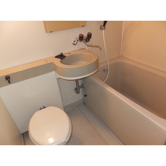 成城ロイヤルマンション0503号室 内観