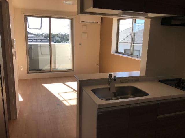 ラフィネスＡ リビング