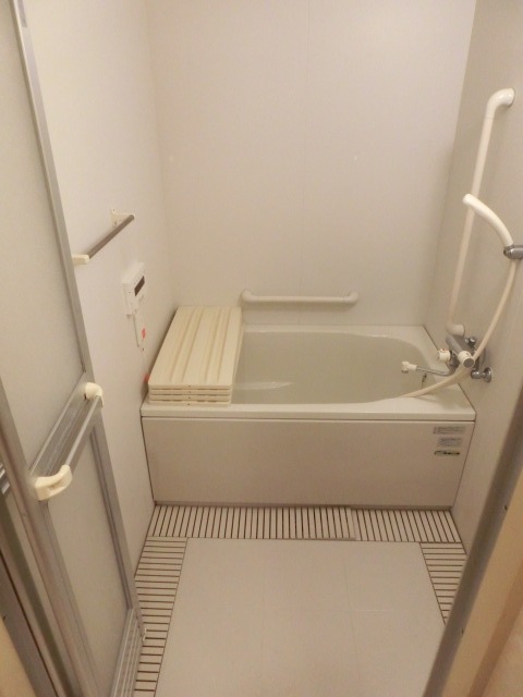 ラ・ヴィラヴェルデ平塚2階 お風呂