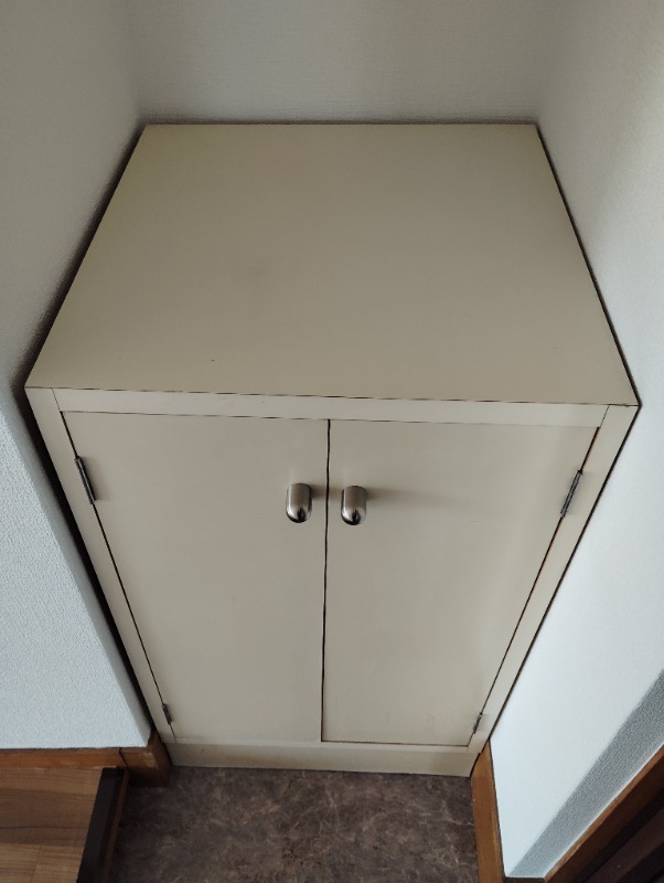 リエパレス立川 玄関