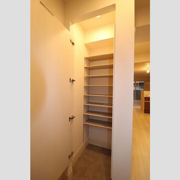 ボナール102号室 シューズクローク