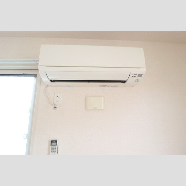 イルミネイト302号室 エアコン