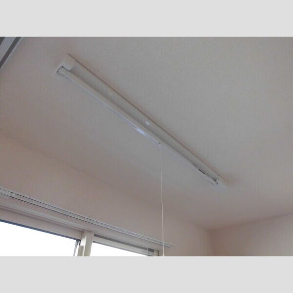 スマートコレイユ202号室 室内物干し