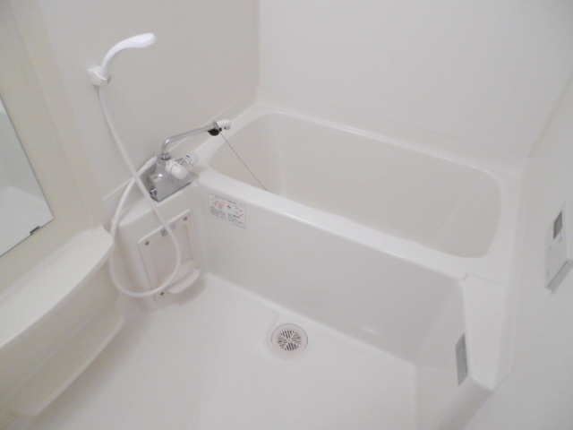 トレセリア横山0304号室 バス