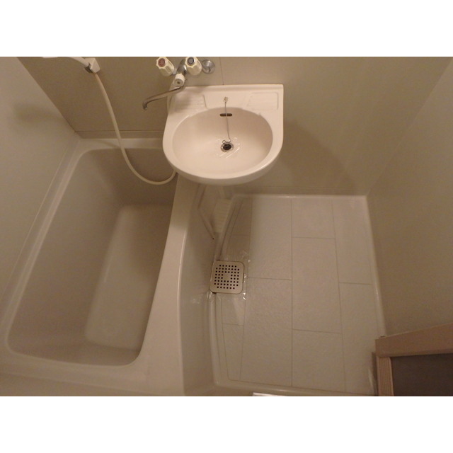 フロンティアⅠＣ棟101号室 お風呂