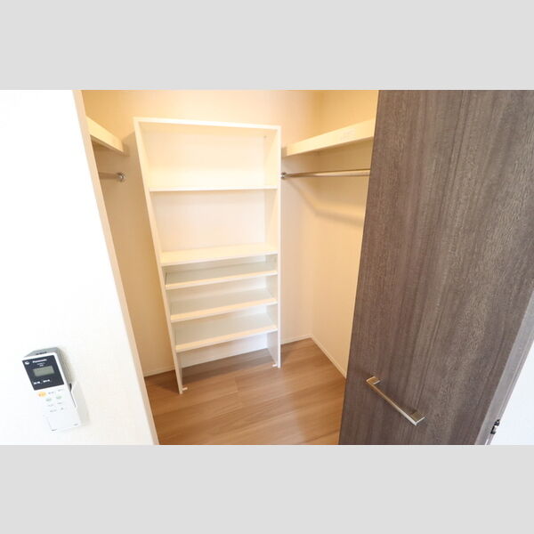 メゾン真砂 ウォークインクローゼット