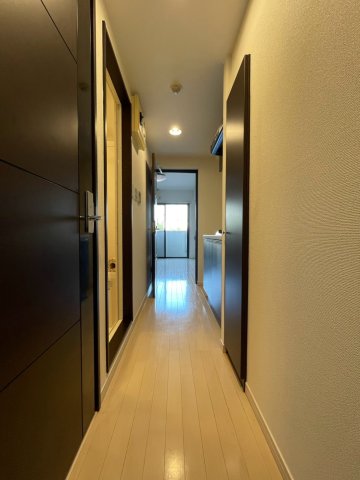 グラントゥルース目黒花房山 玄関