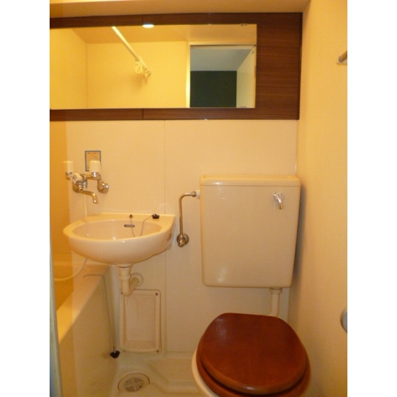 スカイコート西川口第２ 内観