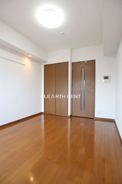 パレステュディオ新宿パークサイド10階 7.3帖のフローリング居室☆上層階