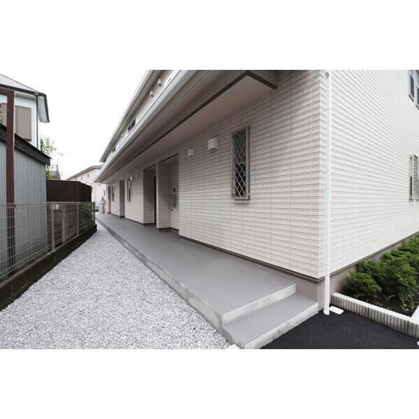 La　Lumiere　C104号室 エントランス