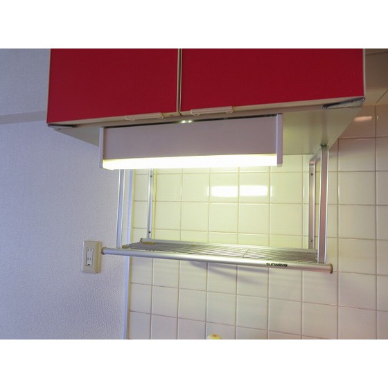 エレガンス綾瀬６0304号室 収納棚