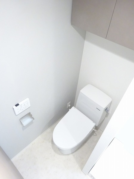 ＧＥＮＯＶＩＡ西川口105号室 トイレ