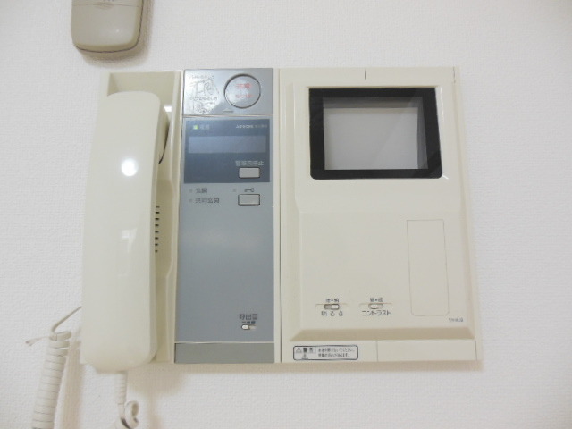 ガラ・シティ横浜西口5階 TVモニタ付インターホン