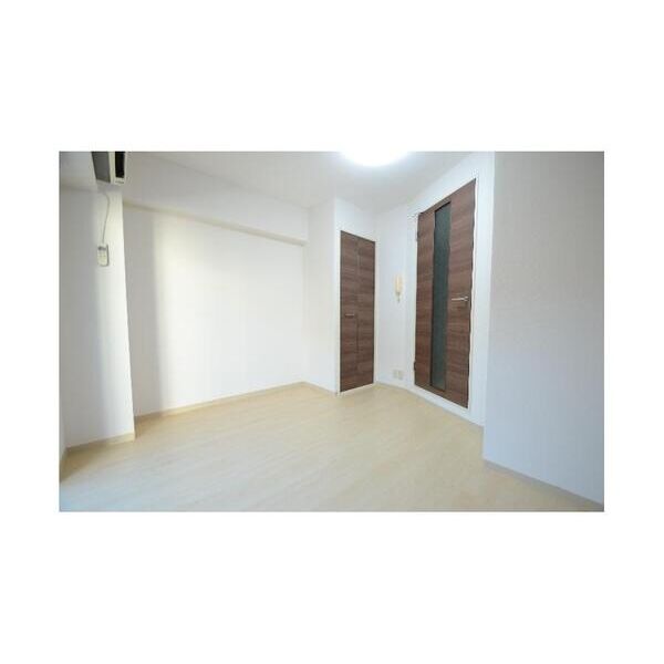 メゾンド・ウィスタリア リビング