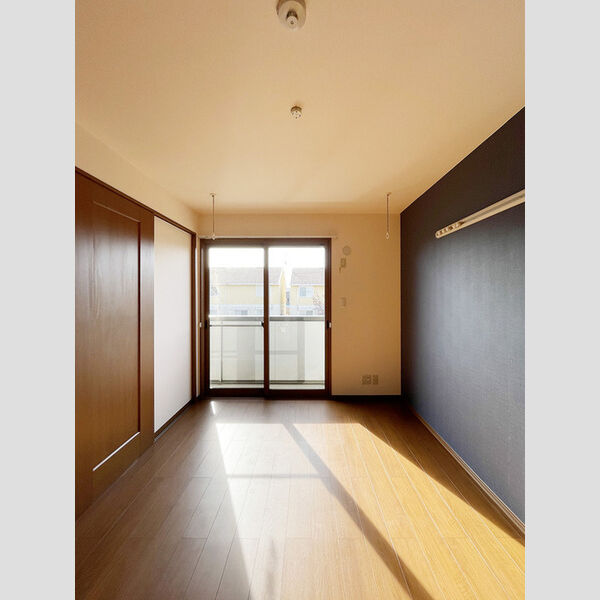 ジェネシスK202号室 洋室