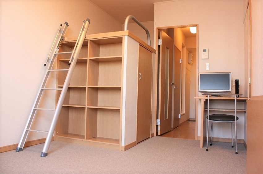 レオパレスＢｉｇ　ハロー 外観