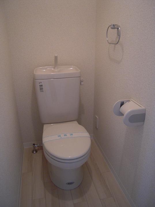 内田マンション トイレ