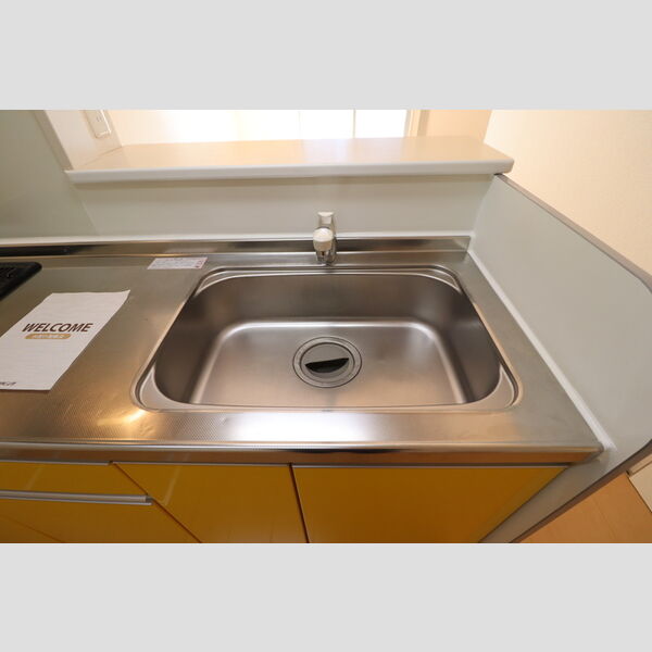 バラディー伏見107号室 キッチン流し台