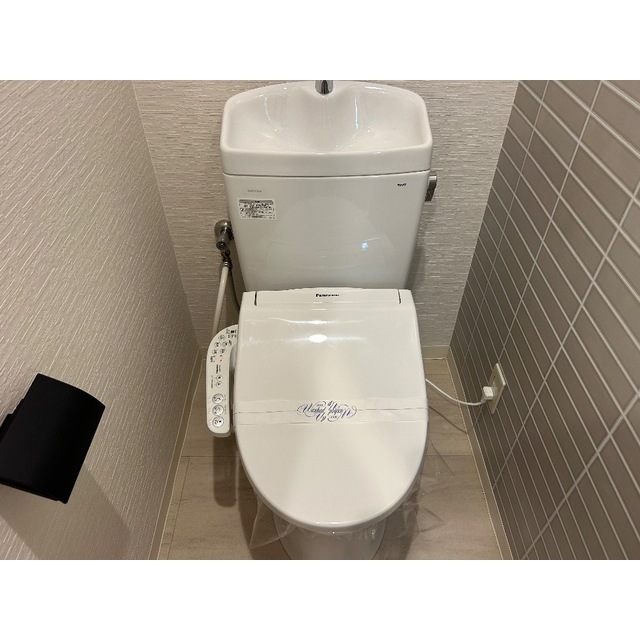 Queen’s Court203号室 内観