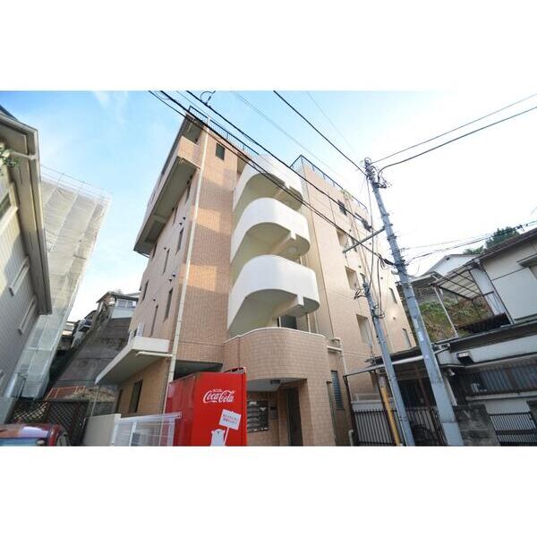 リヴィエラ元町303号室 外観