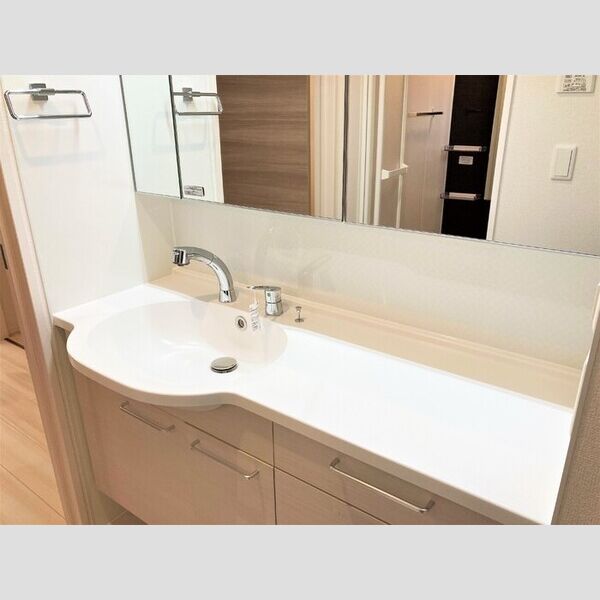 ショコラ国立 洗面室