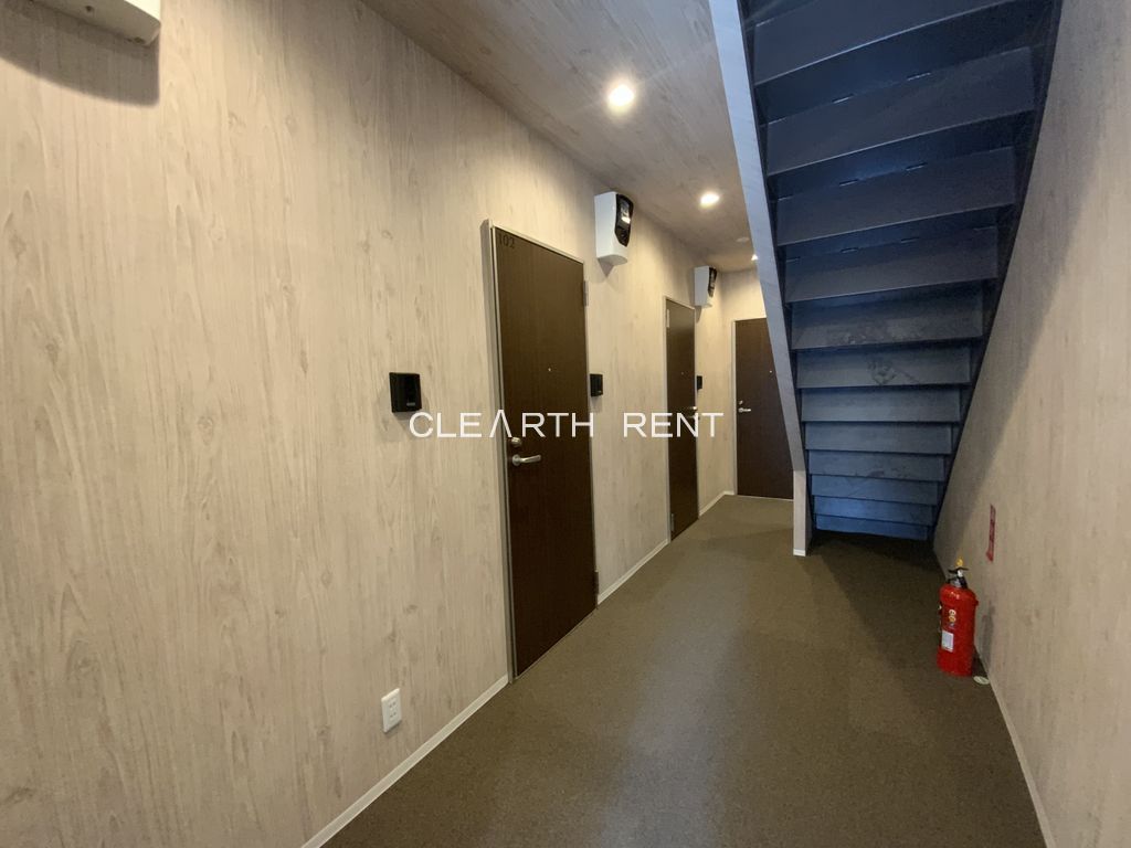 ＨＹＨ ＴＥＲＲＡＣＥ2階 雨に日も安心な内廊下仕様