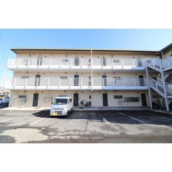 エステートピア大倉206号室 駐車場