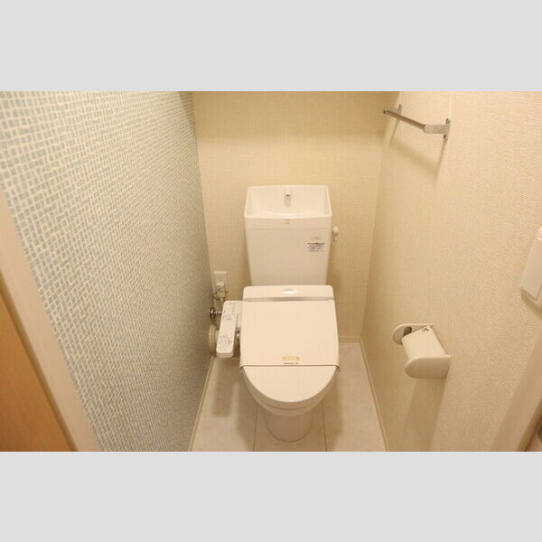 Rock village 温水洗浄暖房便座