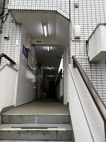 ＮＫビルB101号室 エントランス