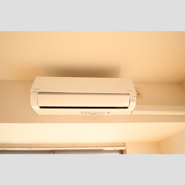 ロイヤルKJ906号室 エアコン