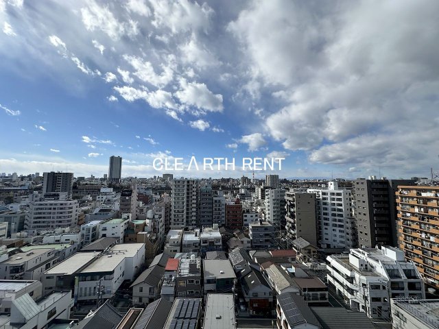 コンシェリア東京 ＜ＨＩＧＡＳＨＩＪＵＪＯ ＲＥＳＩＤＥＮＣＥ13階 抜け感のある上層階の眺望です