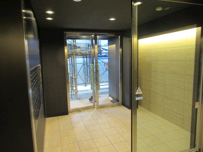 フレッチェ横浜 エントランス