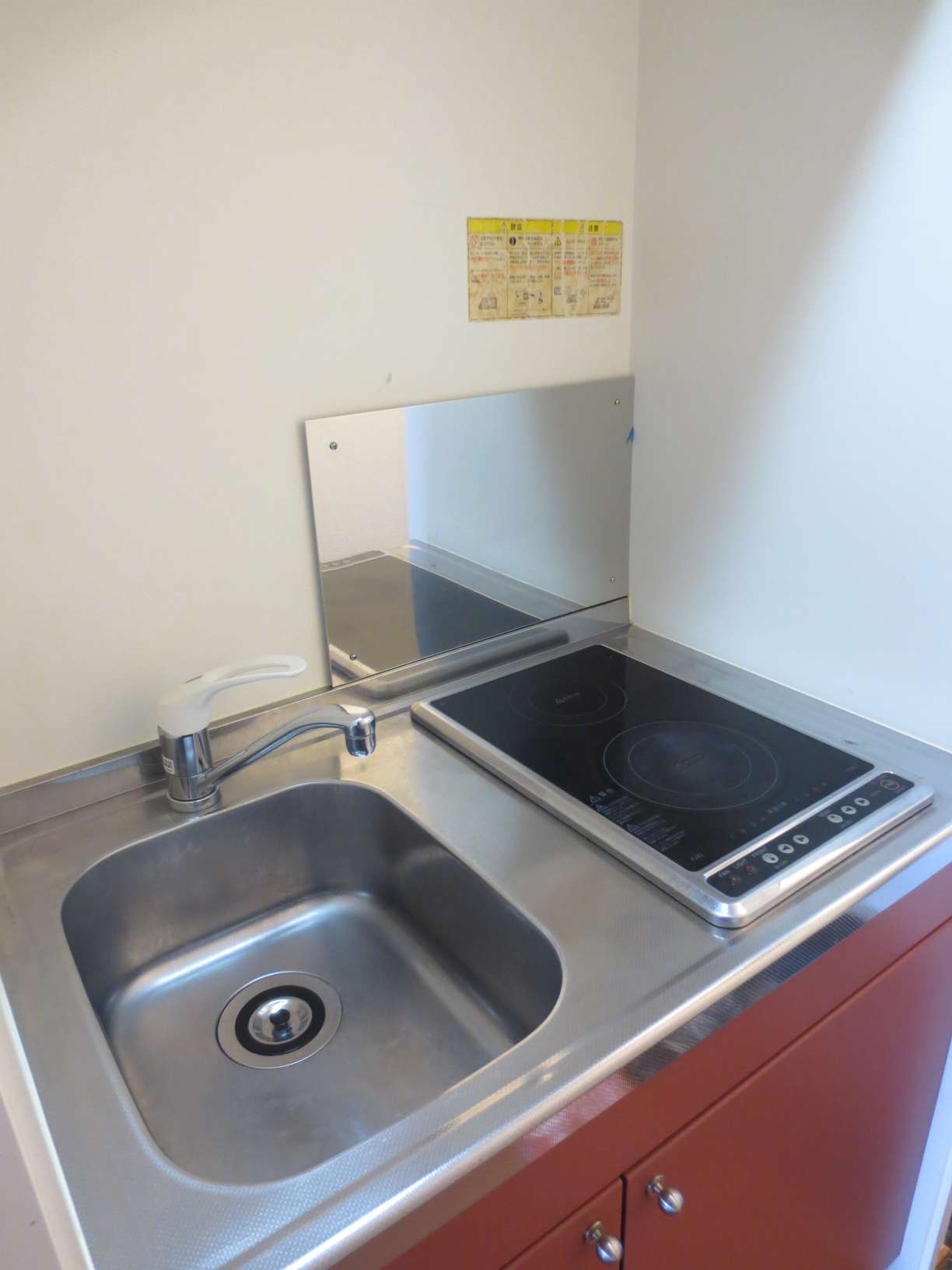 レオパレス山茂101号室 屋根付き駐輪場完備