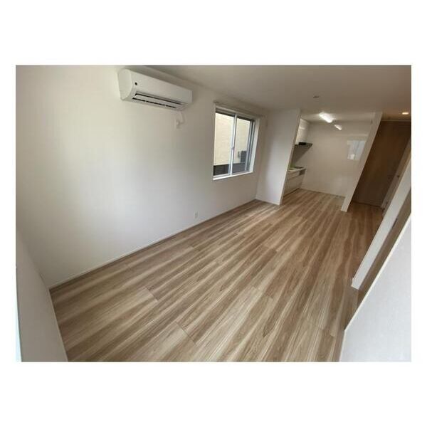 杉並区高井戸西3丁目貸家 リビング