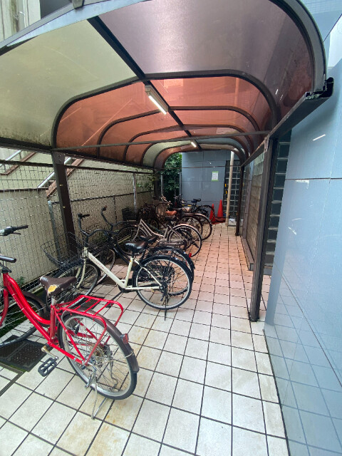 ダイカンプラザ横浜シティ7階 部屋その他