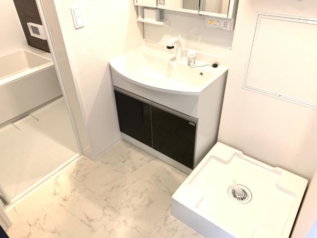 セラヴィ203号室 脱衣所（イメージ）