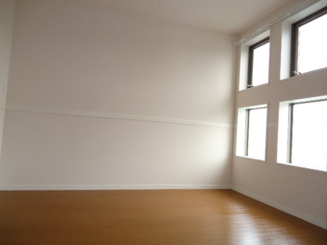 アークガーデンA 洋室