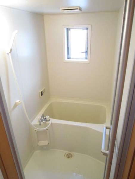 アミュレット茅ヶ崎0105号室 お風呂