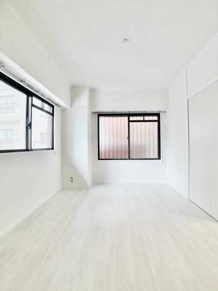 シャルム・Ｋ・カーサ2階 リビング