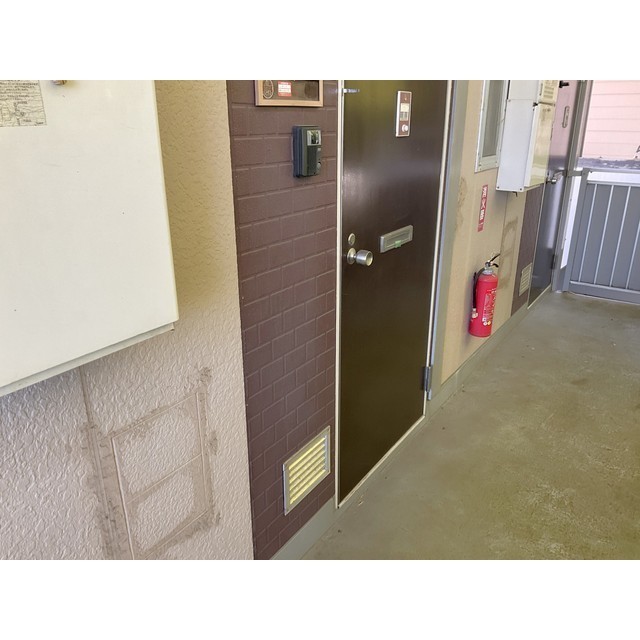 大道坂ハイツ202号室 玄関