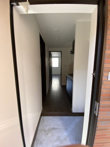 INside Grove EVE105号室 玄関