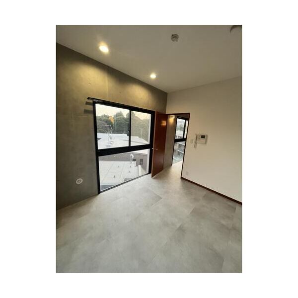 Win駒場 リビング