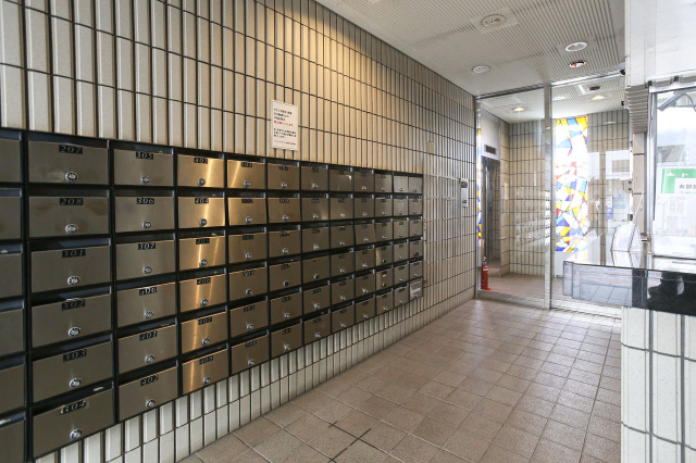 シティマンションオリエント伊勢佐木町807号室 メールボックス