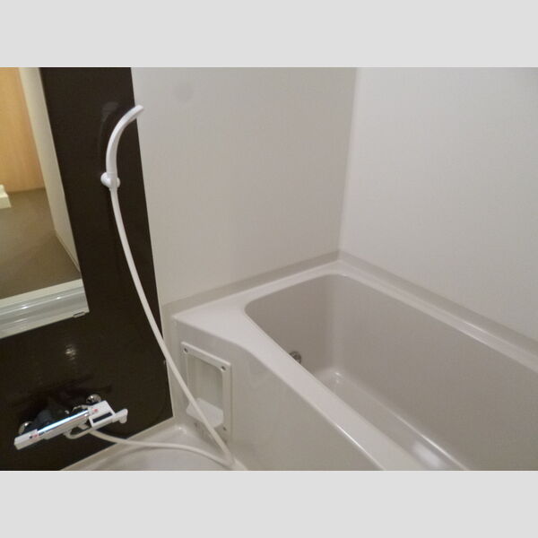 AKレジデンス本八幡805号室 お風呂