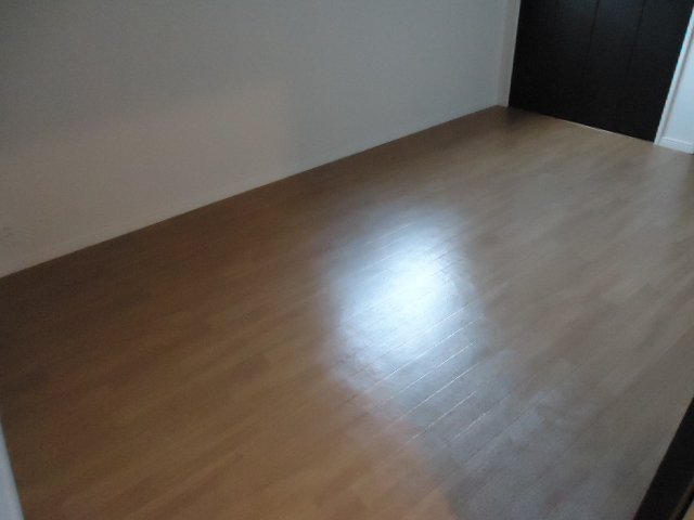 パルティール 洋室